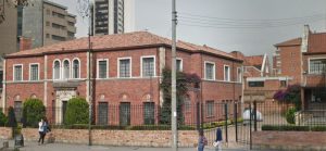 fachada Academia Nacional de Medicina