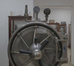 pieza-Museo-Historia-Medicina-Autoclave