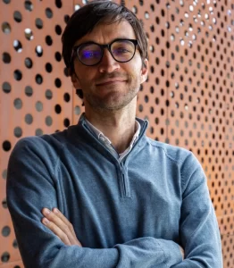 Profesor_Santiago_Galvis